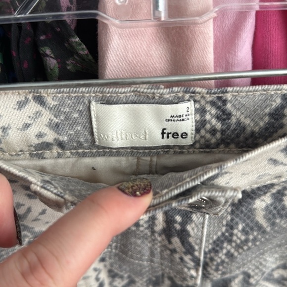 Wilfred Free | Kelsey Python Denim Mini Skirt Pockets - Picture 6 of 14